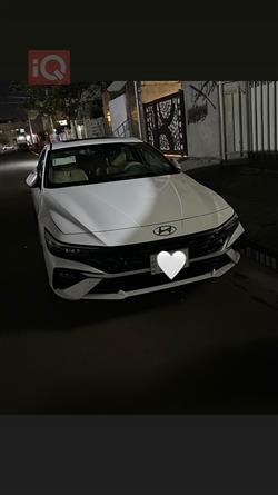 هیوندای ئەلەنترا